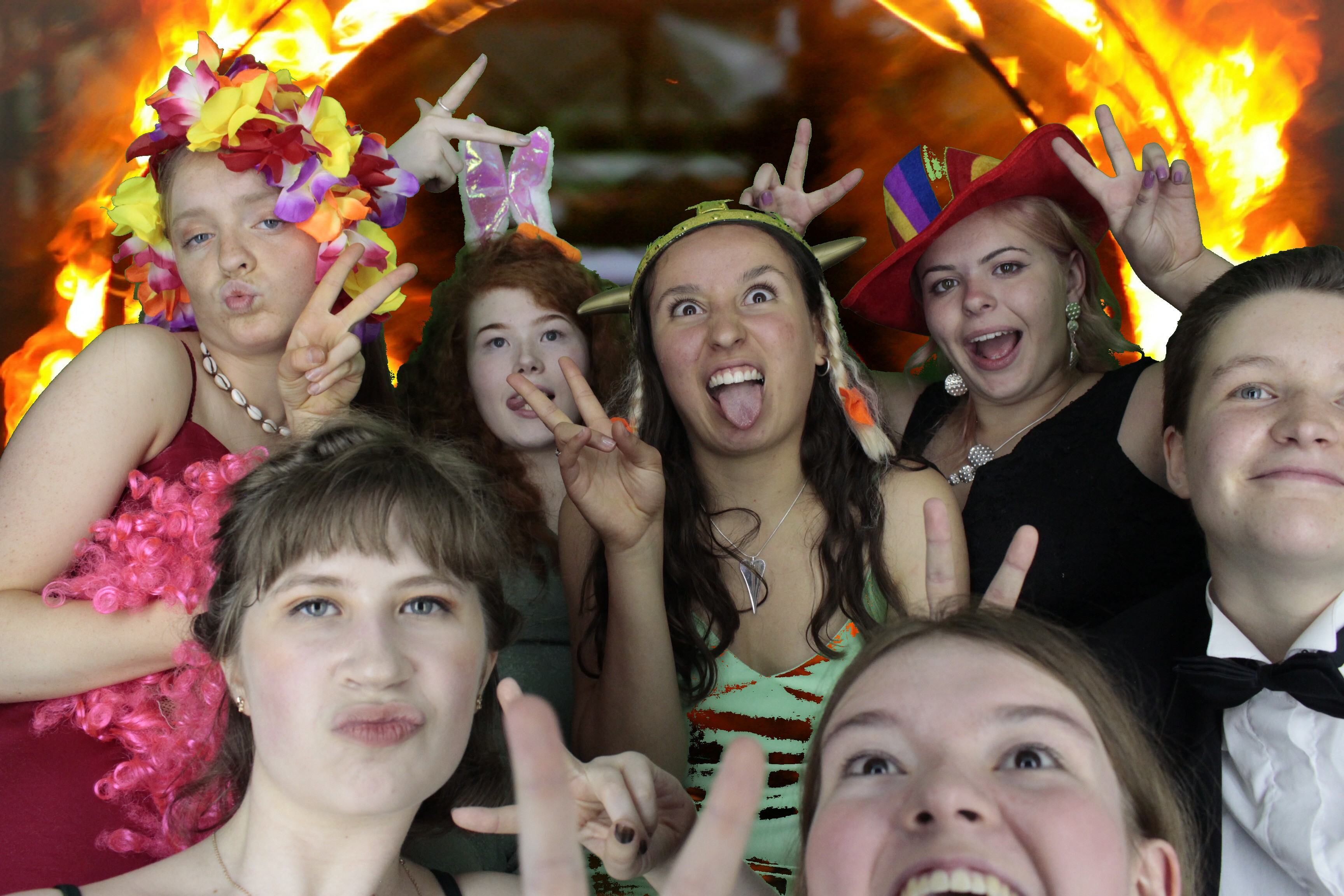 St Gabriel's Leavers 2019 | View more photos from the event at gallery.myphotoboothexperience.co.uk/u/MyPhotoBoothExperienceLtd/St-Gabriels-Leavers-2019